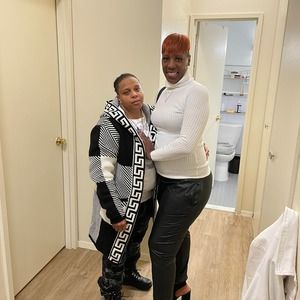 Meet your Posher, Lakisha